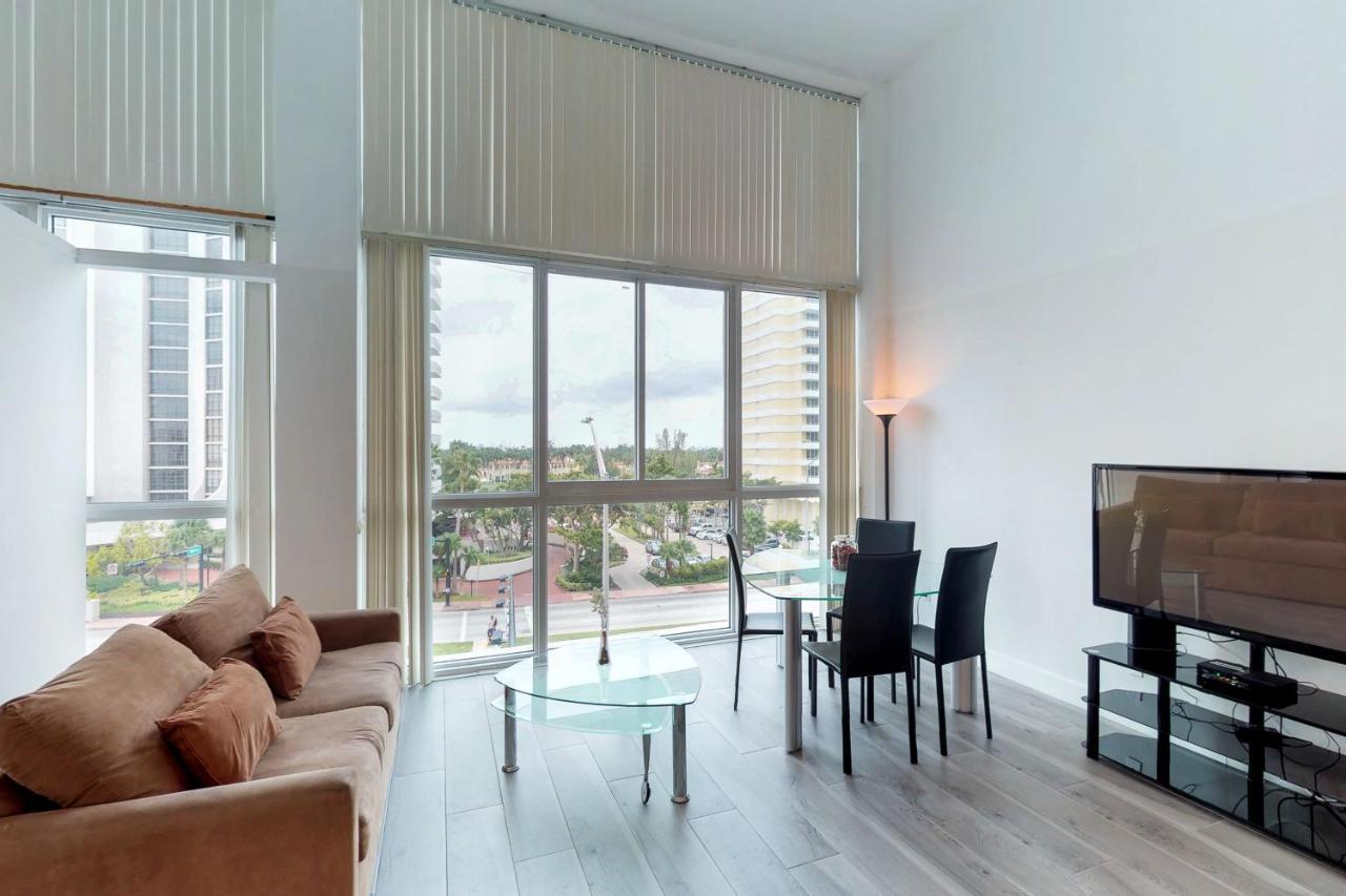 Castle Beach: Rumba Suite Μαϊάμι Μπιτς Εξωτερικό φωτογραφία